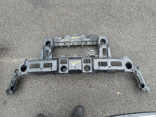 BMW X6 E71 2016 REAR BUMPER CARRIER BRACKET ♻️ 7176244