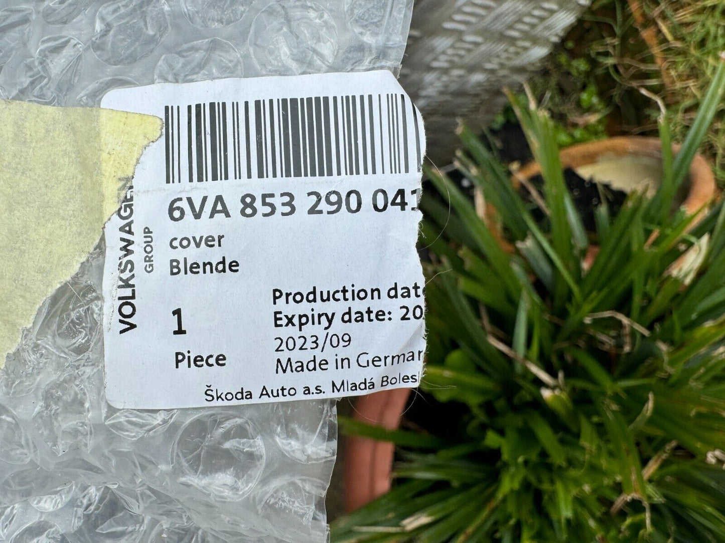 NEW GENUINE SKODA FABIA MK4 (6VA) (B) PILLAR TRIM (TOP) 6VA853290