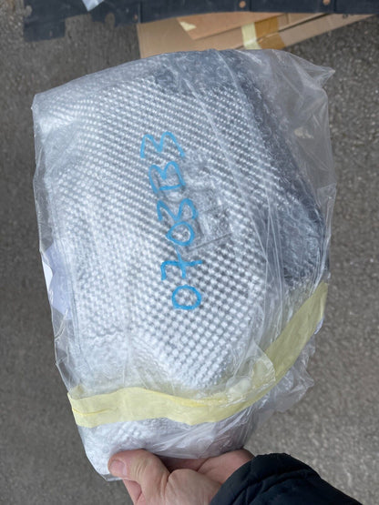NEW GENUINE LAND ROVER REAR HEAT SHIELD LR140275 BRAND NEW OE