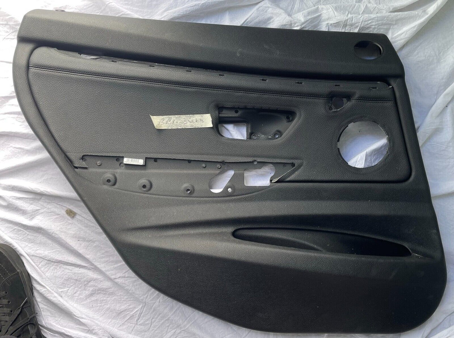 2017 BMW 3 series door panel passenger left side N/S