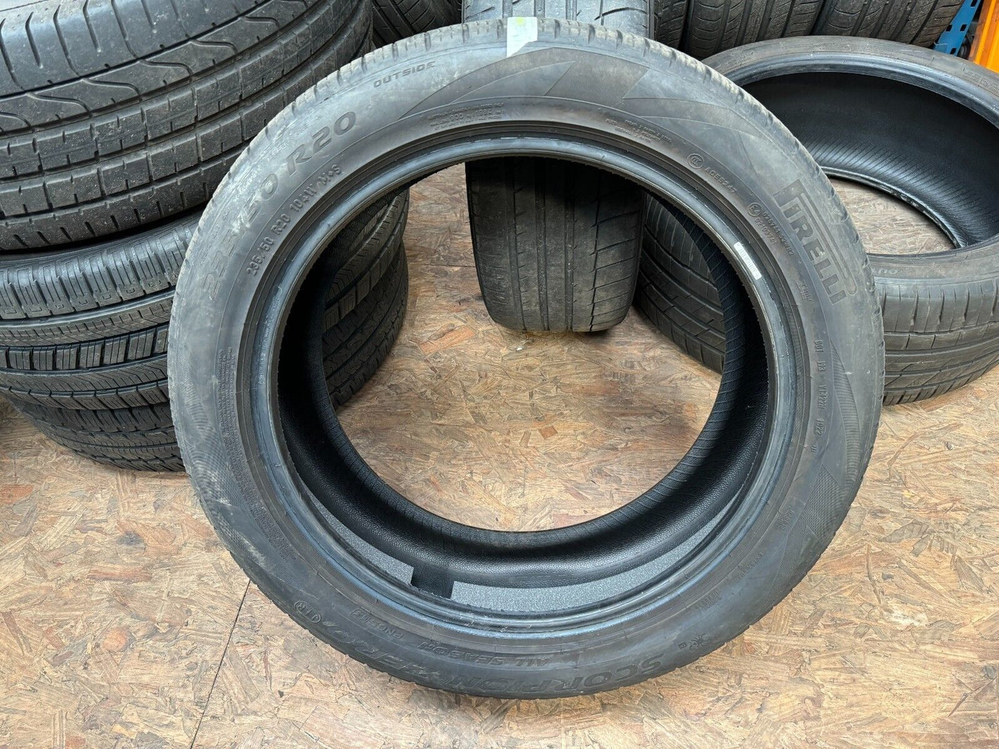 235 50 20 104W M+S Pirelli Scorpion Zero PNCS🔇Charge supplémentaire DOT1922 6mm LE LENDEMAIN