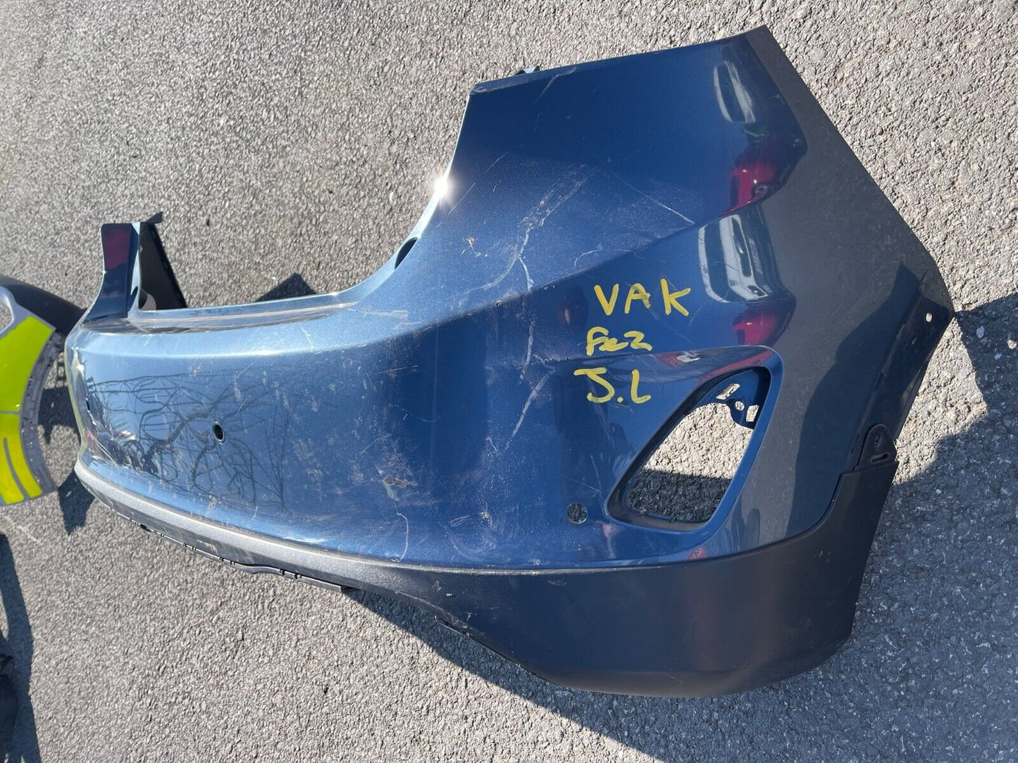 FORD FIESTA MK8 REAR BUMPER 2018 2019 2020 2021 2022 H1BB-17906-A1 TOP/BOTTOM