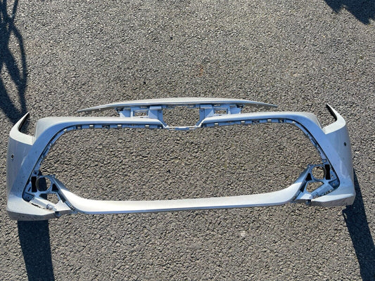 2022 TOYOTA COROLLA HYBRID FRONT BUMPER GENUINE IN SILVER