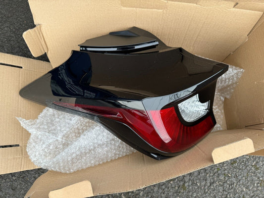 TOYOTA YARIS TAIL LIGHT NEARSIDE LEFT N/S/R PART LED NEXT DAY DELIVERY