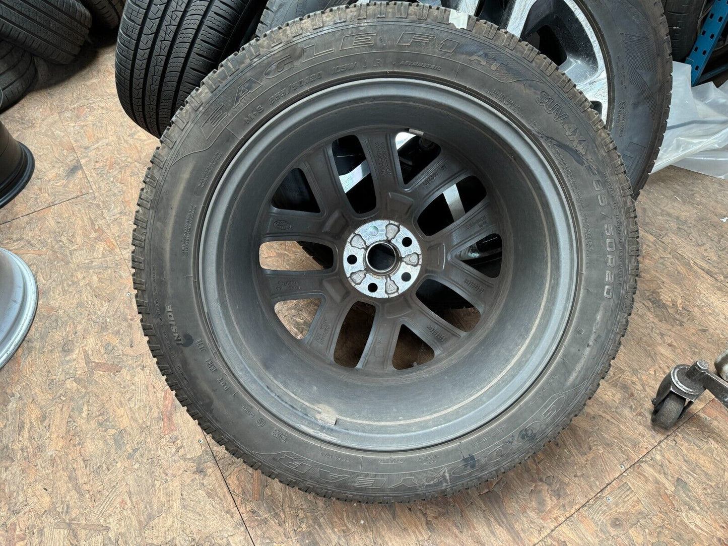 1× 255 50 20 109W Goodyear Eagle F1 AT Asymmetric 5.5mm Dot 1723