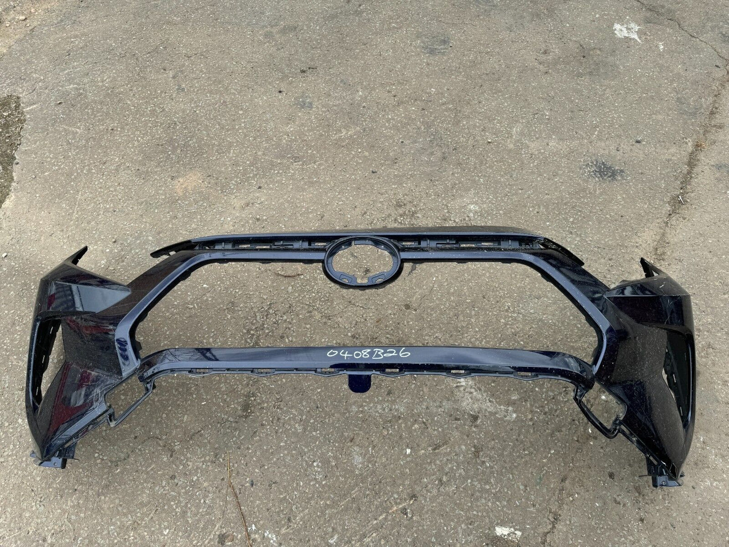 GENUINE TOYOTA RAV 4 RAV4 2019-2023 FRONT BUMPER 52119-42B20