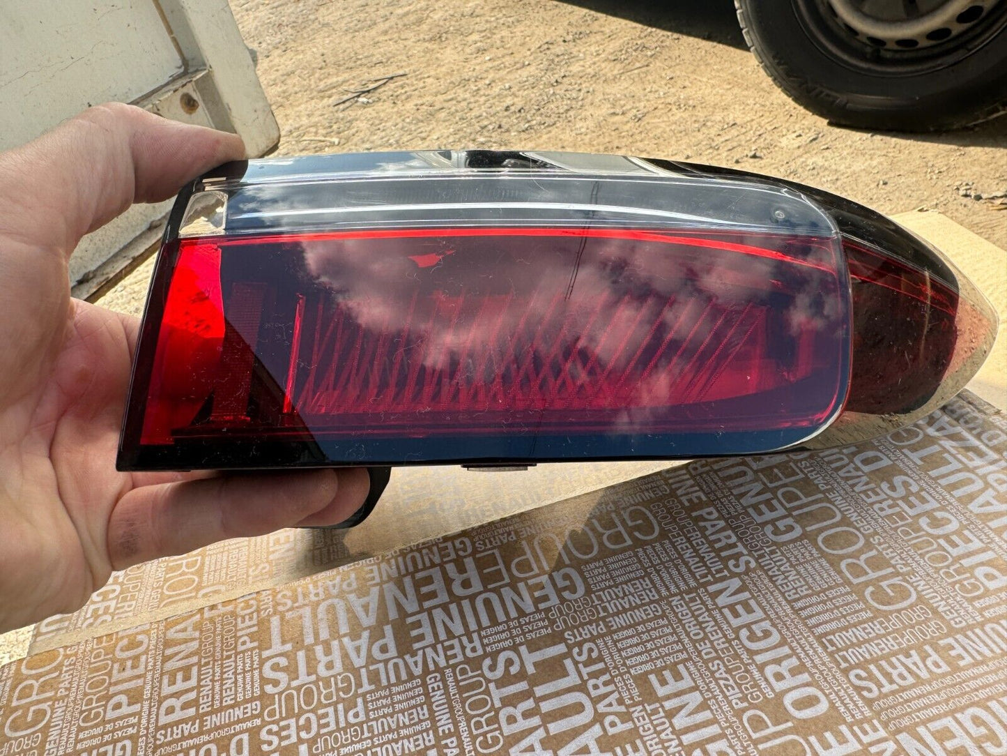 2023 Renault Megane E-Tech EV60 Taillight, right - 265505540R GOOD CONDITION