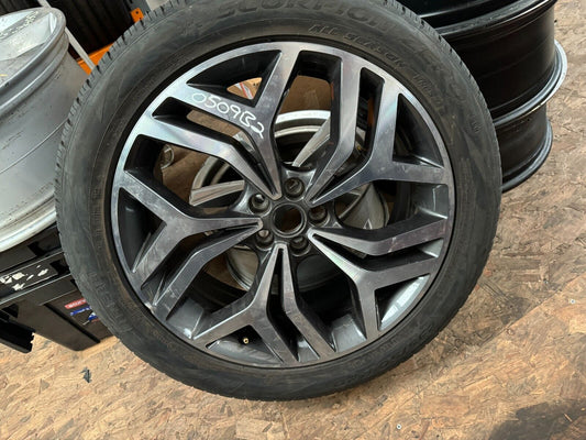 LANDROVER RANGE ROVER EVOQUE ALLOY WHEEL 20'' INCH K8D2-1007-HA L551 DAMAGED