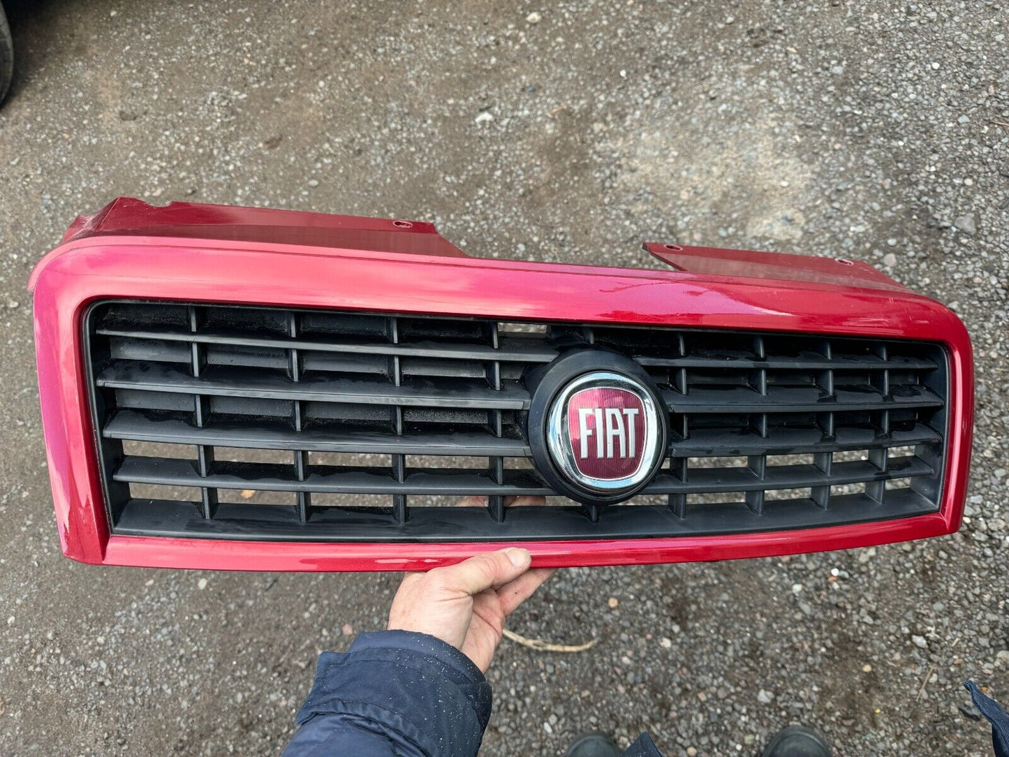 FIAT DOBLO FRONT BUMPER GRILLE 735395576 2005-2010