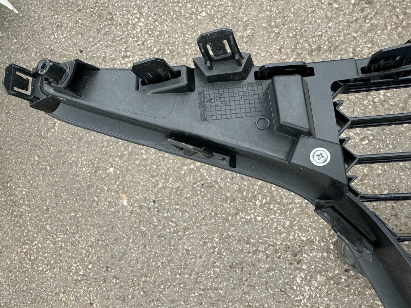 2023 TOYOTA YARIS P21 Radiator Grille 531020D260 GENUINE