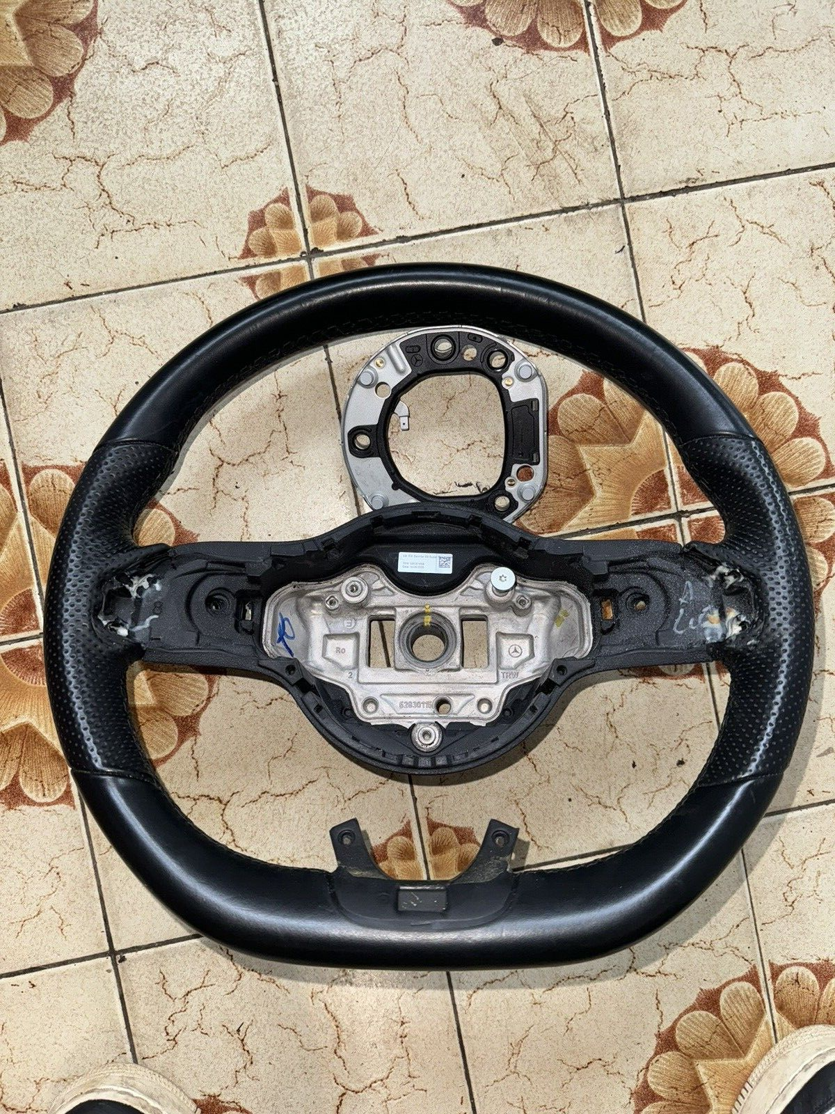 Mercedes A B CLA GLC W177 W247 C118 X253 Steering Wheel P/N 62830185A