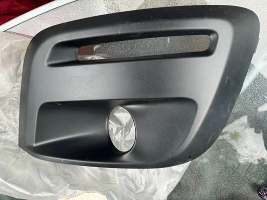 GENUINE PEUGEOT/CITROEN BERLINGO FRONT FOG GRILL 9810965977 2015-18