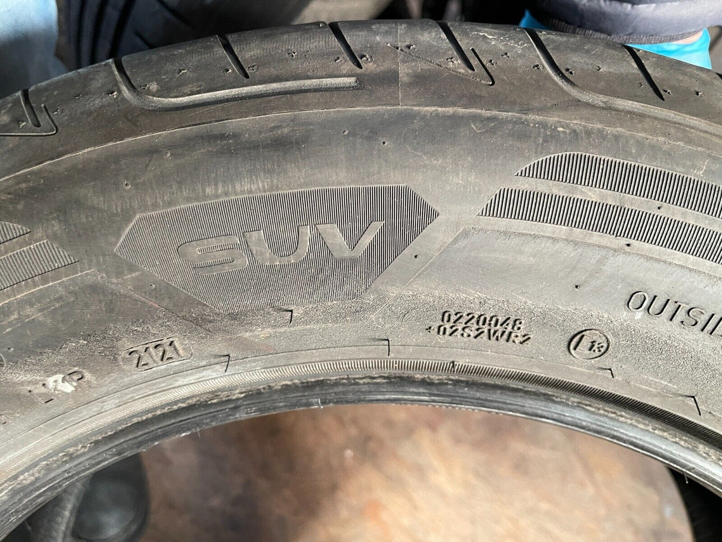 x1  235 60 18 107V XL GOODYEAR EAGLE F1 ASYMMETRIC 3 SUV  (REPAIRED)