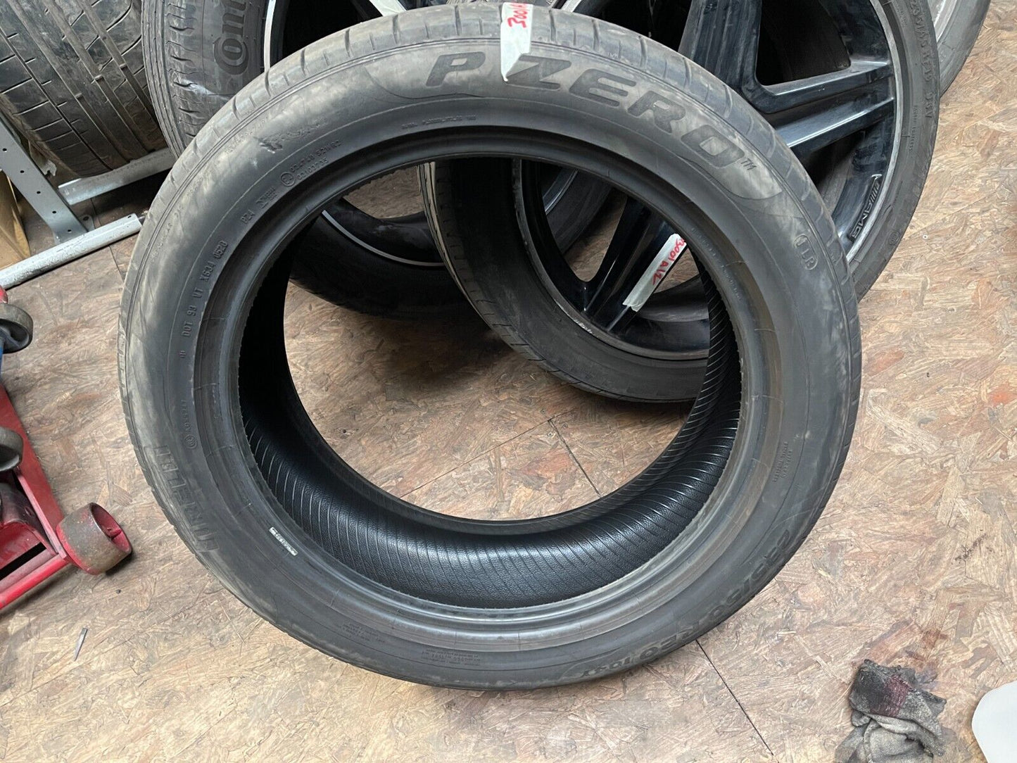 1x PIRELLI P-ZERO 235 50 20 104Y 5.5 mm NEXT DAY DELIVERY