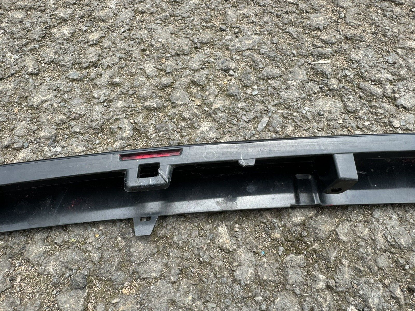 GENUINE RANGE ROVER EVOQUE REAR BUMPER TRIM K8D2-17775-AC