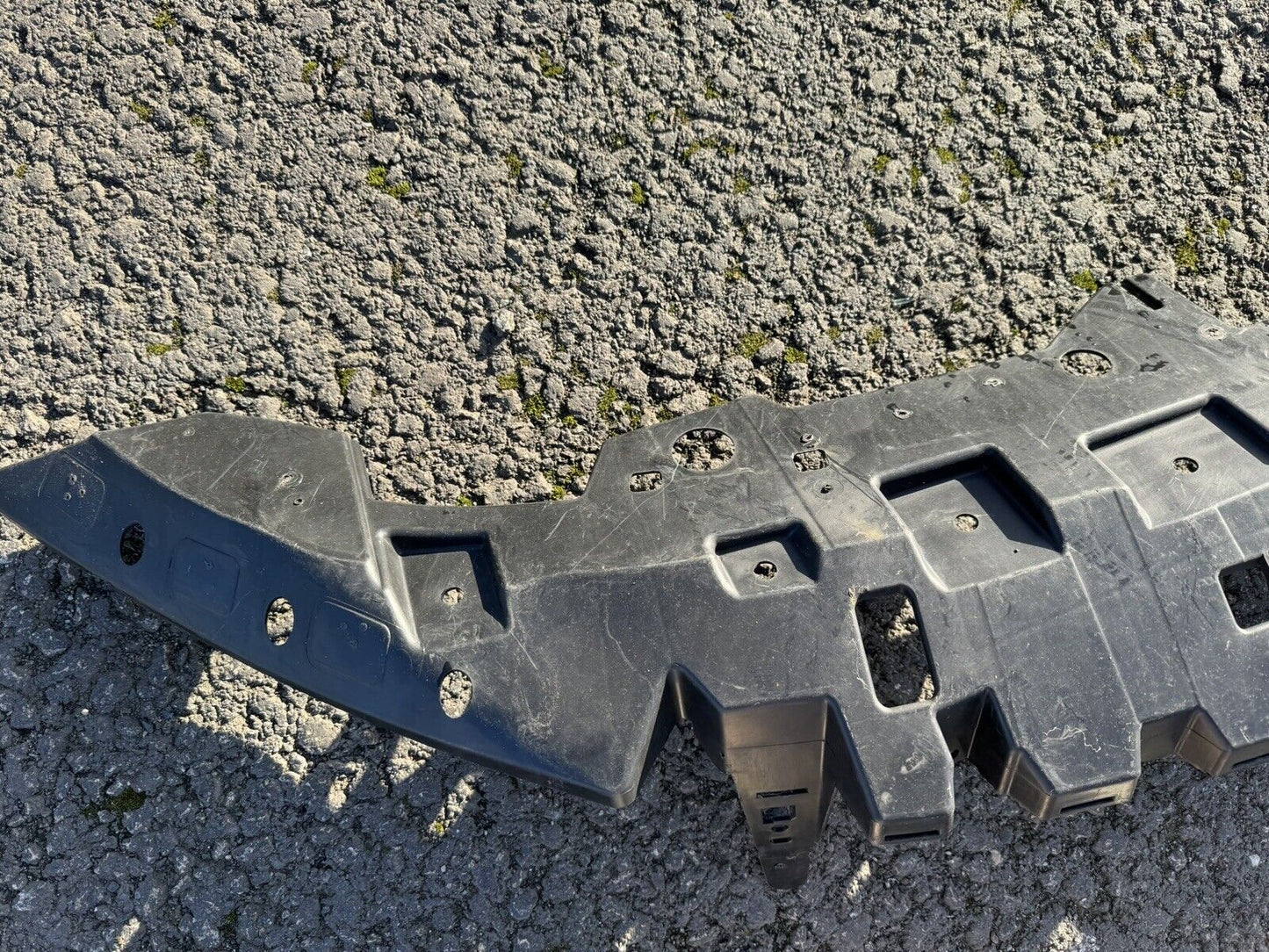 Fiat Egea CITREON Front upper bumper reinforcement C4 Picasso 51984491