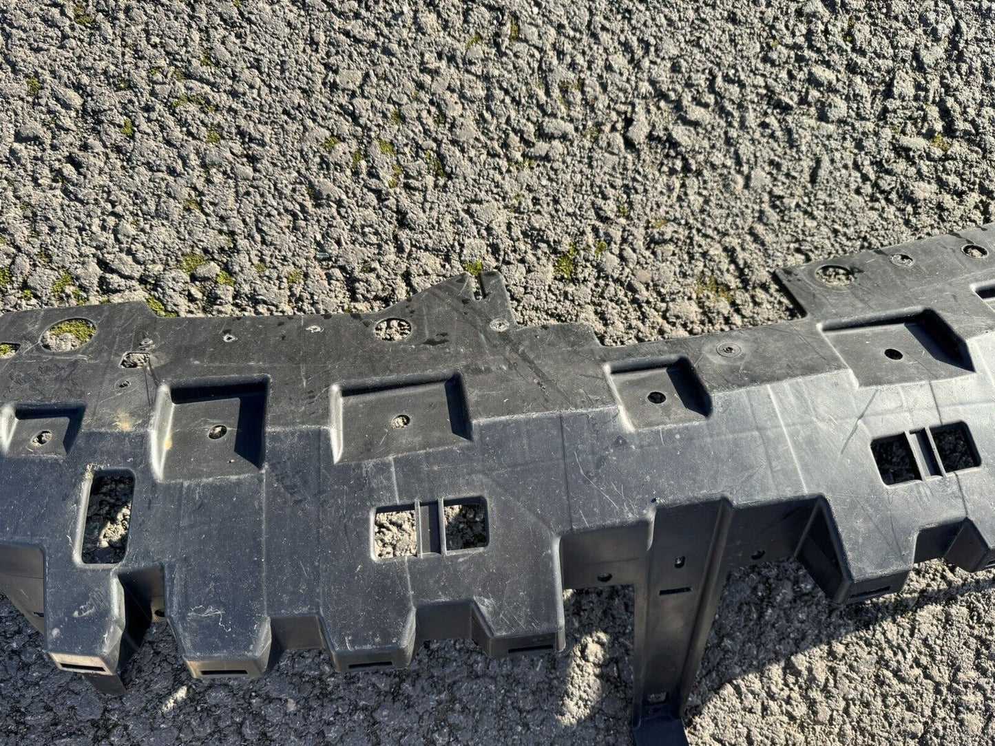 Fiat Egea CITREON Front upper bumper reinforcement C4 Picasso 51984491