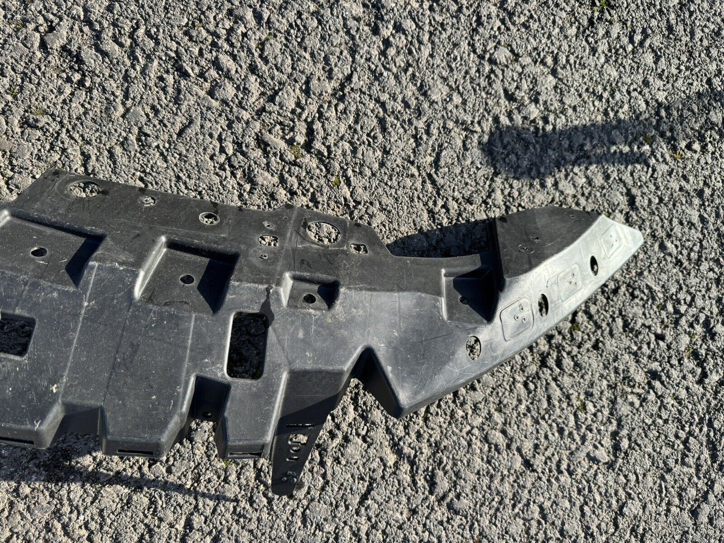 Fiat Egea CITREON Front upper bumper reinforcement C4 Picasso 51984491