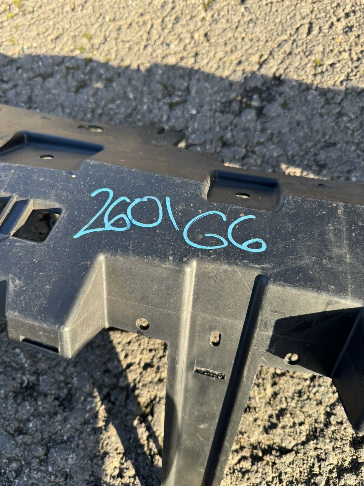 Fiat Egea CITREON Front upper bumper reinforcement C4 Picasso 51984491