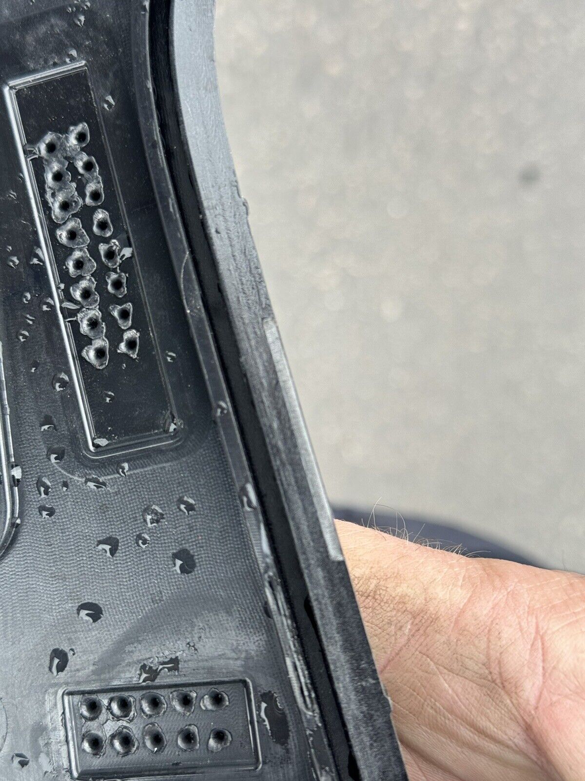 GENUINE KIA NIRO PASSENGER SIDE LEFT QUARTER PANEL COVER 87853-AO000