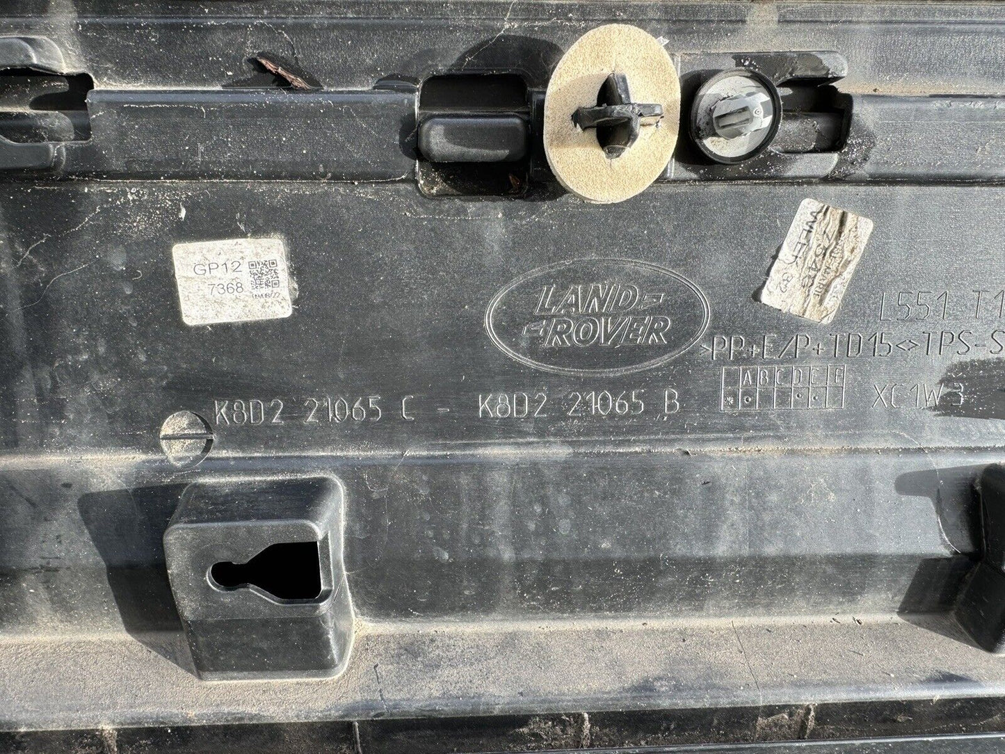 Range Rover Evoque L551 Door Moulding K8D221065C L551T1302