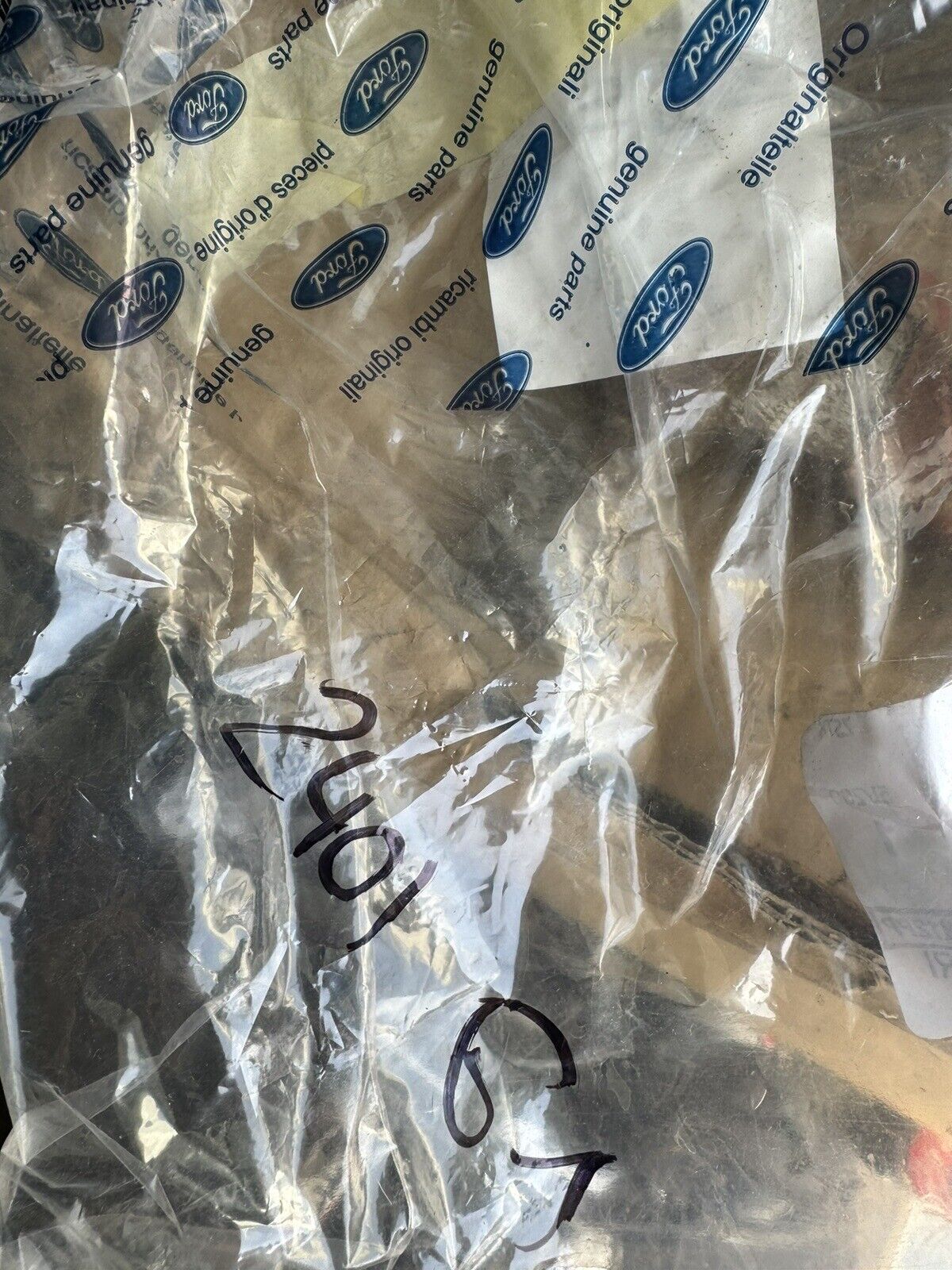 FORD FOCUS ACTIVE BUMPER BRACKET REAR LEFT JX7B-17D981-A1