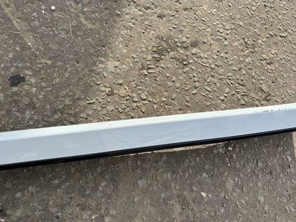 SKODA SUPERB B8 3V Estate Hybrid Front Right Door Lower Molding 3V0853294