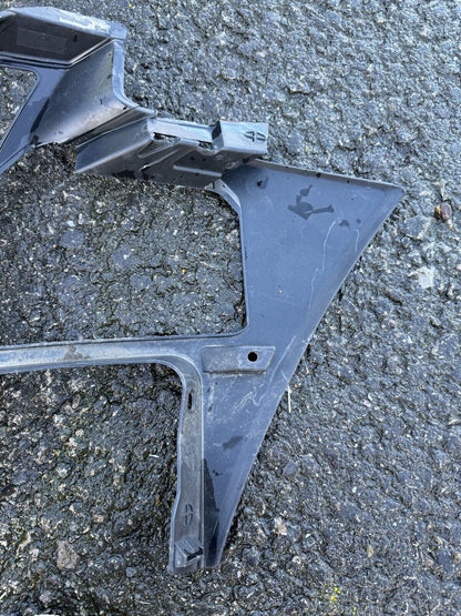 Peugeot 5008 Front Bumper Right Bracket  9815337580 Genuine