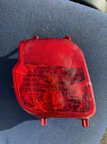 Genuine Rear RIGHT FOG LAMP LIGHT 9811718380 PEUGEOT