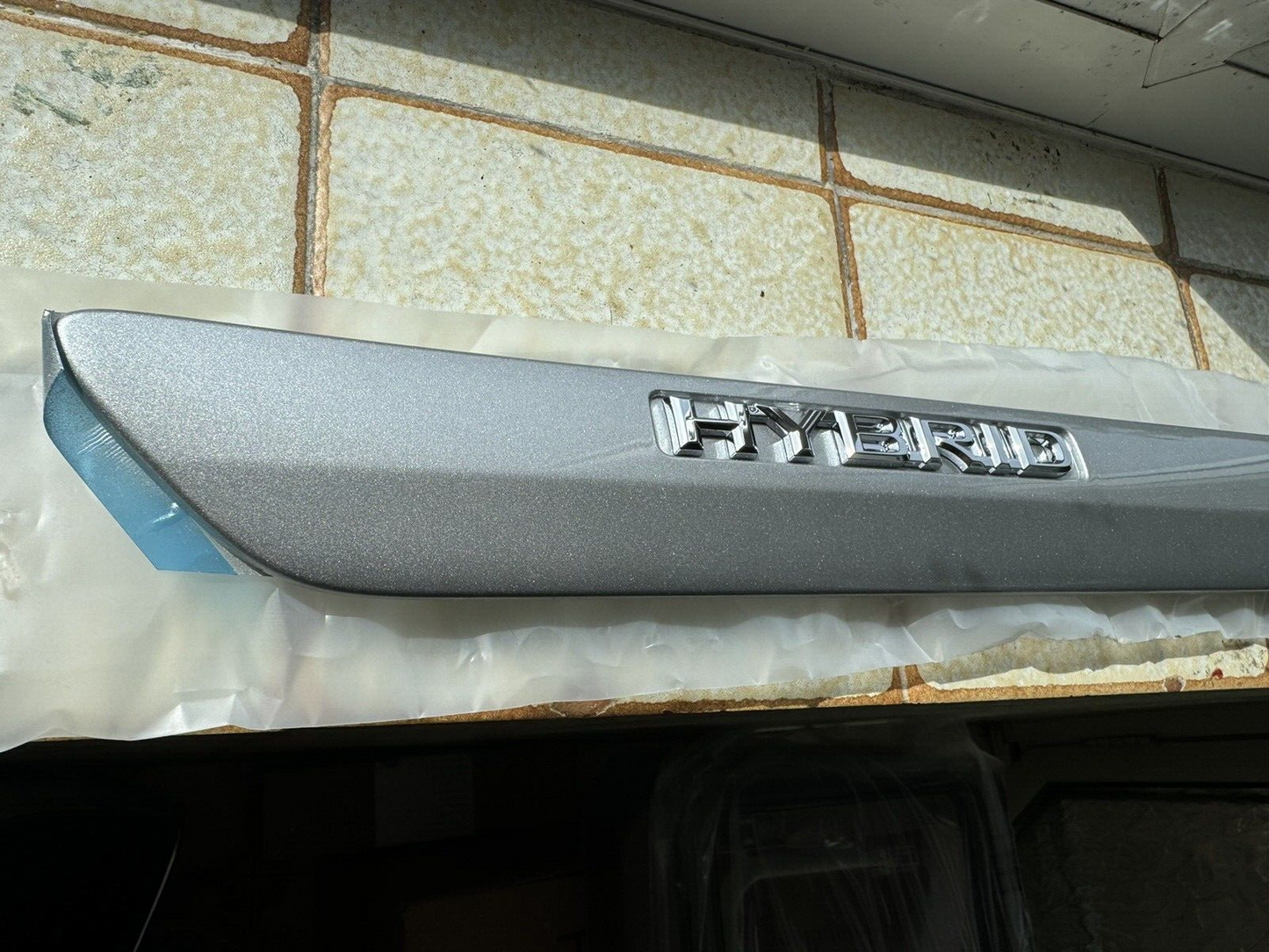 Lexus Door Molding hybrid  7507548020 7574148040 a1