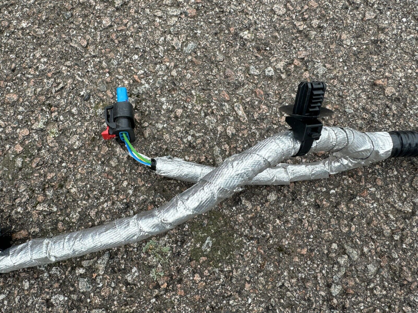 2022 LAND ROVER RANGE ROVER WIRING LOOM FOR REAR BUMPER PARKING SENSORS