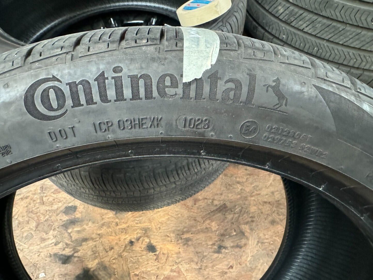 1x Continental 295 35 21 107W Cross Contact RX tyre 7mm! NEXT DAY DELIVERY