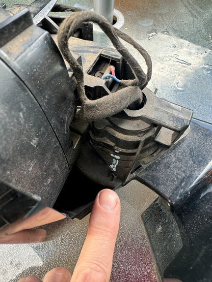 Range Rover Sport L494 LHD (15-22) Left Side Door Mirror FK62-17683-BC BROKEN!