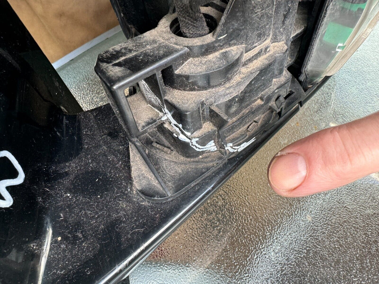 Range Rover Sport L494 LHD (15-22) Left Side Door Mirror FK62-17683-BC BROKEN!