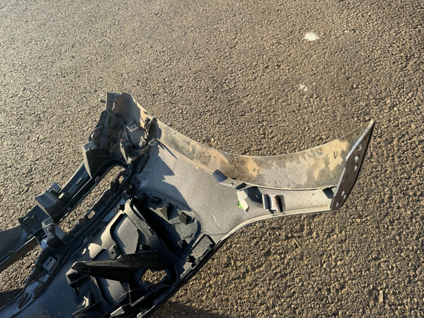 2023 Jaguar I Pace Front Bumper With Brackets J9D3 Damaged