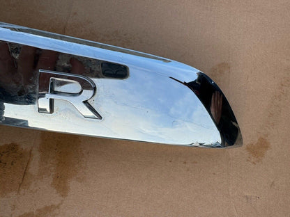 RENAULT CAPTUR CURVED TAILGATE CHROME BACK ORIGINAL  848101082R