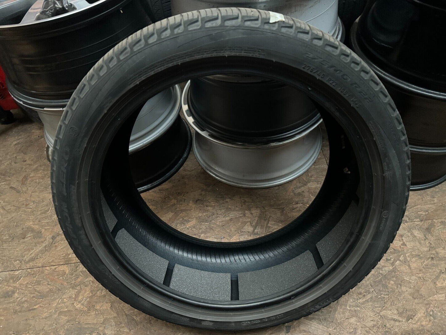 275 40 22 Pirelli Scorpion Zero LR 4mm