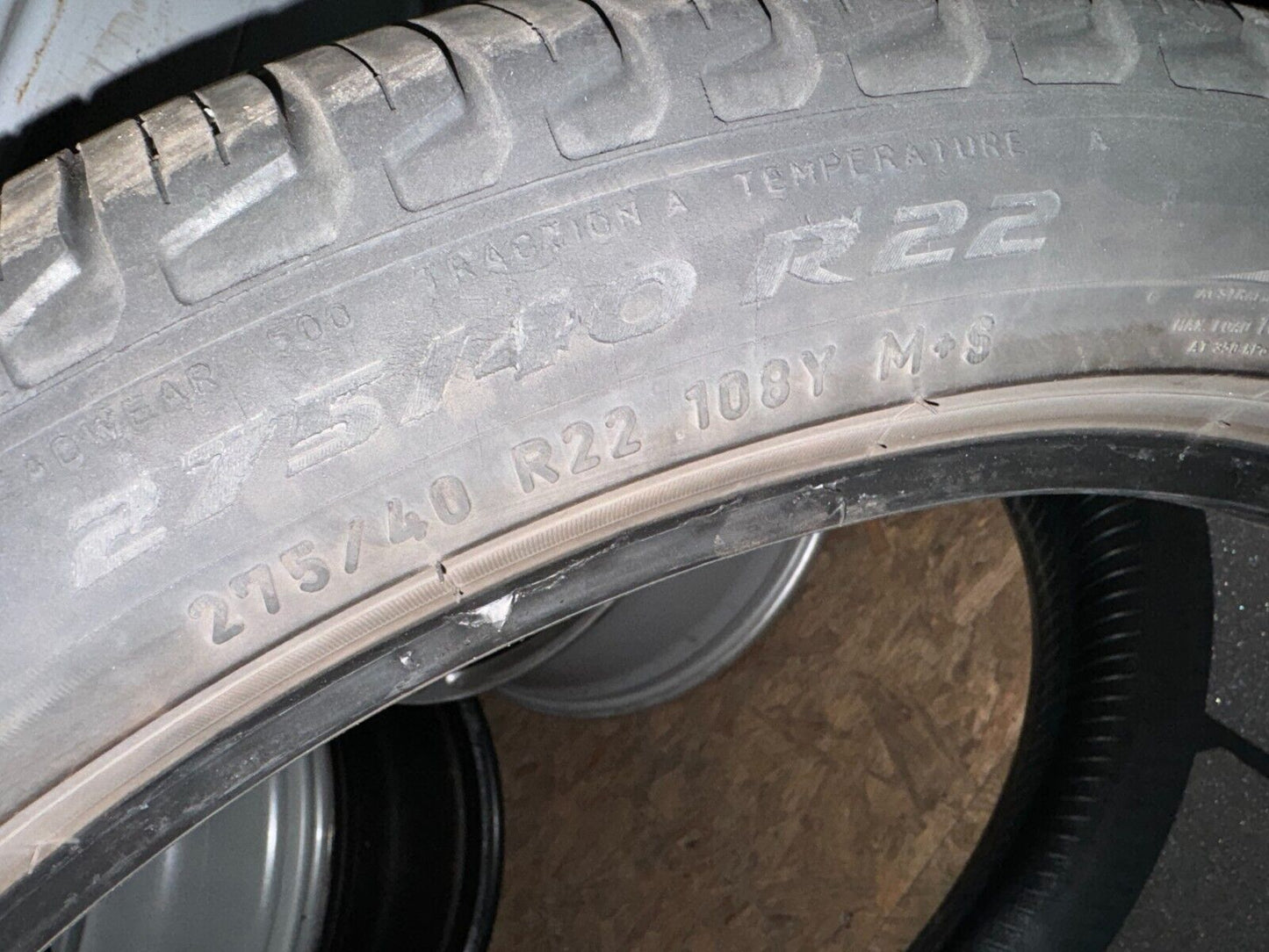 275 40 22 Pirelli Scorpion Zero LR 4mm