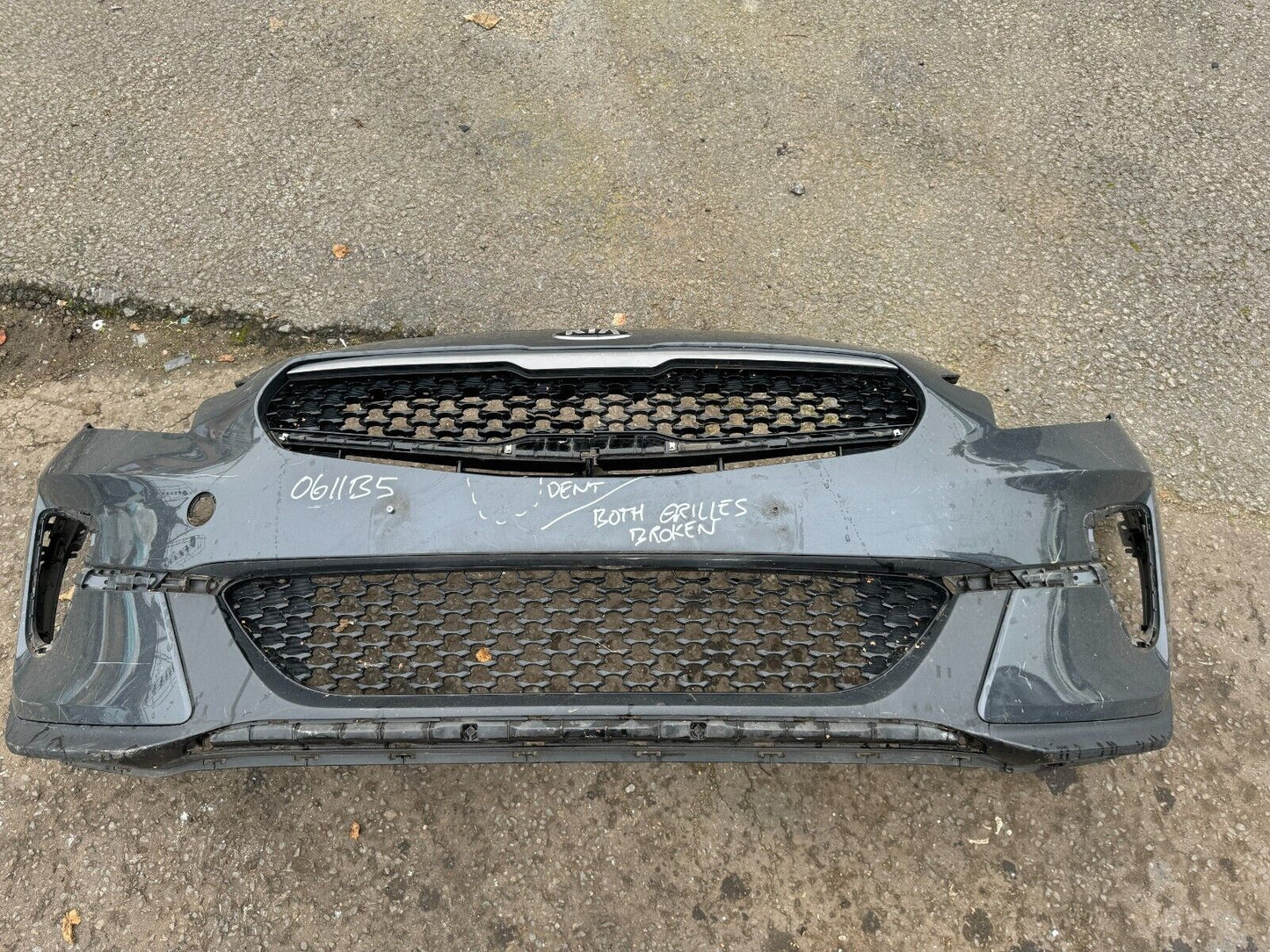 Kia X Ceed 19-on Front Bumper Genuine Oem DAMAGED