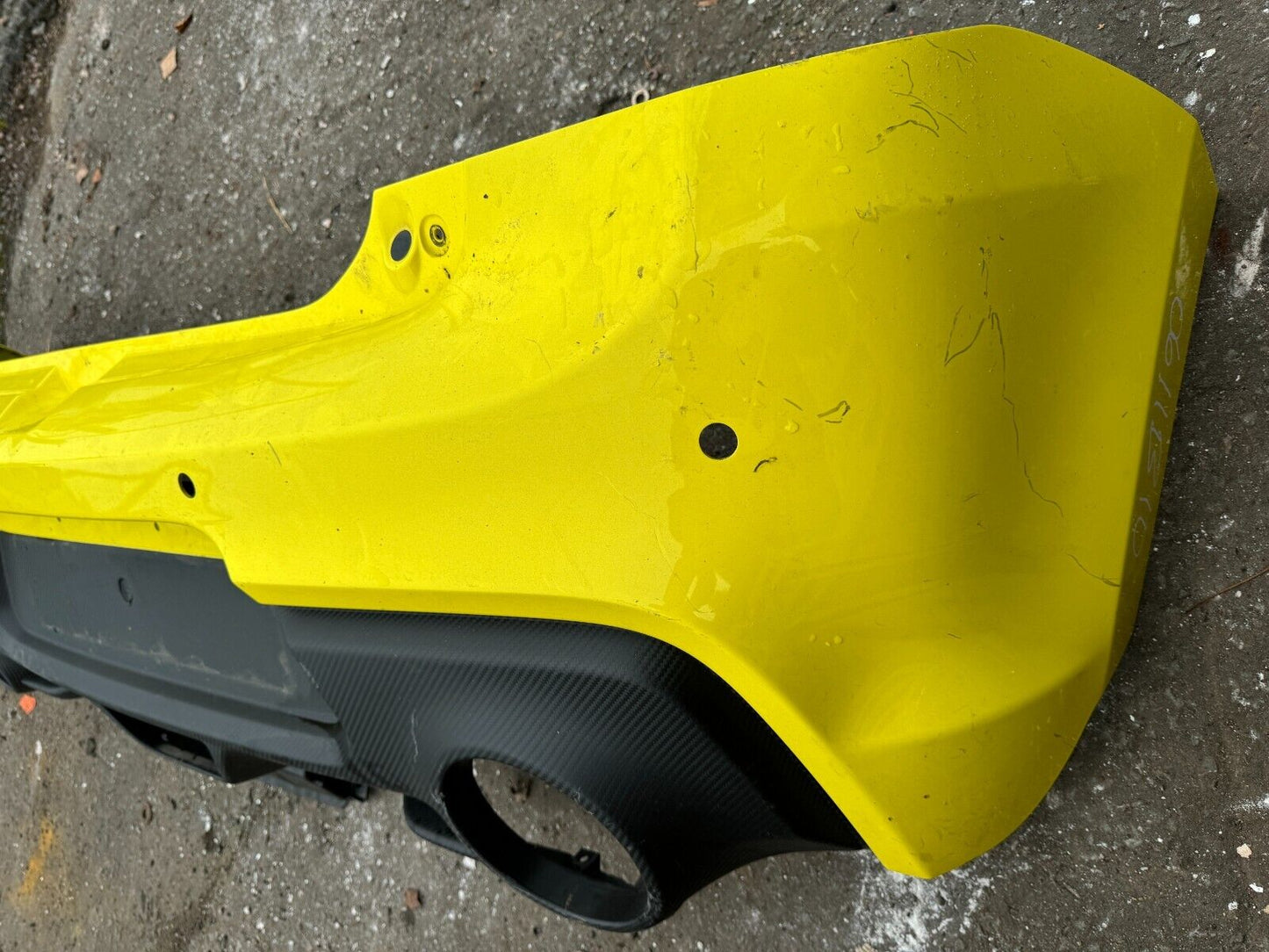 SUZUKI SWIFT SPORT MK5 2018-2023 REAR BUMPER YELLOW GENUINE DAMAGES