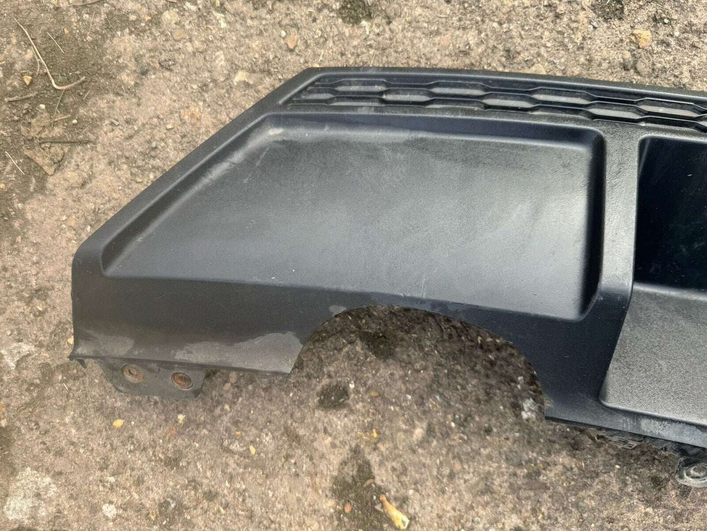 GENUINE SEAT IBIZA 2017 ON REAR BUMPER DIFFUSER 6F0807568 HST29