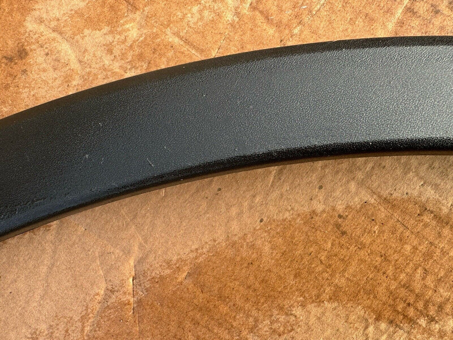 Polestar 2 RIGHT Front Wheel Arch trim mould 21 - ON Genuine 31672602 32216406