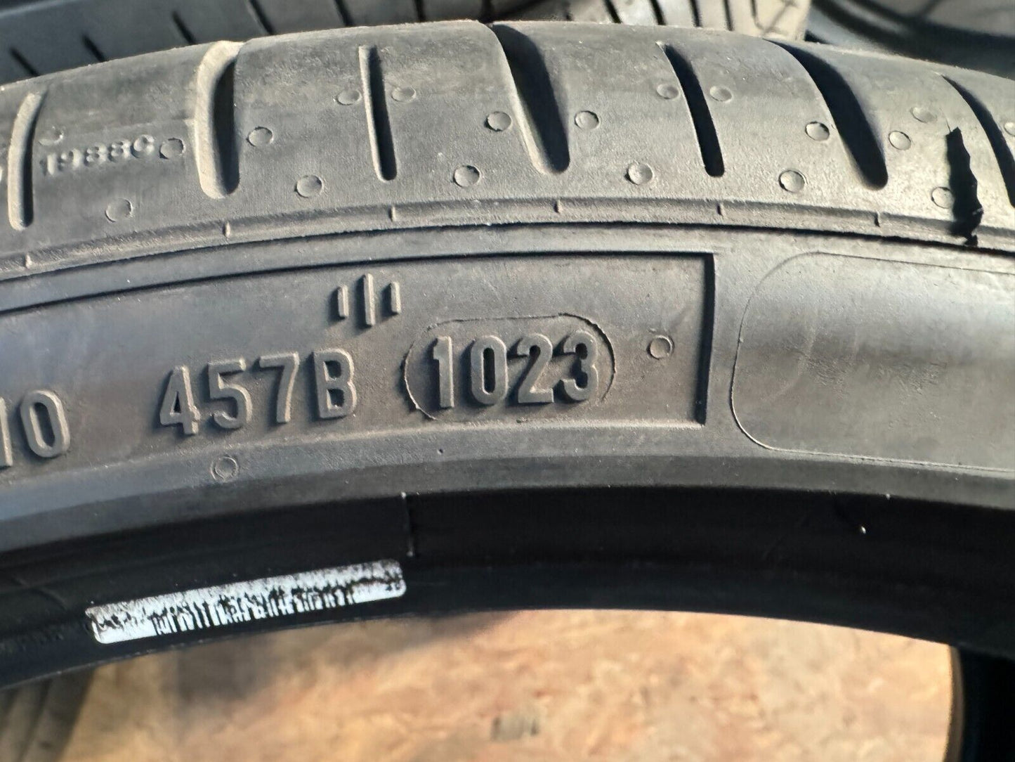 235 35 19 91Y XL PIRELLI P ZERO Tread 5.5 to 6mm 2023 tyre NEXT DAY DELIVERY