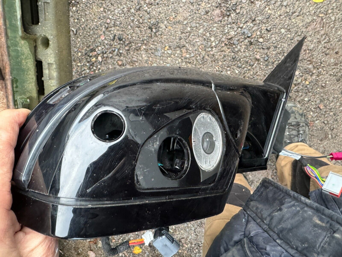 2024 Land Rover Evoque Right electric wing mirror M8D217682