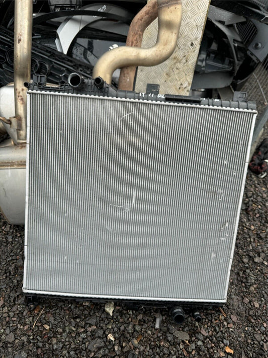 2023 Land Rover Range Rover Radiator