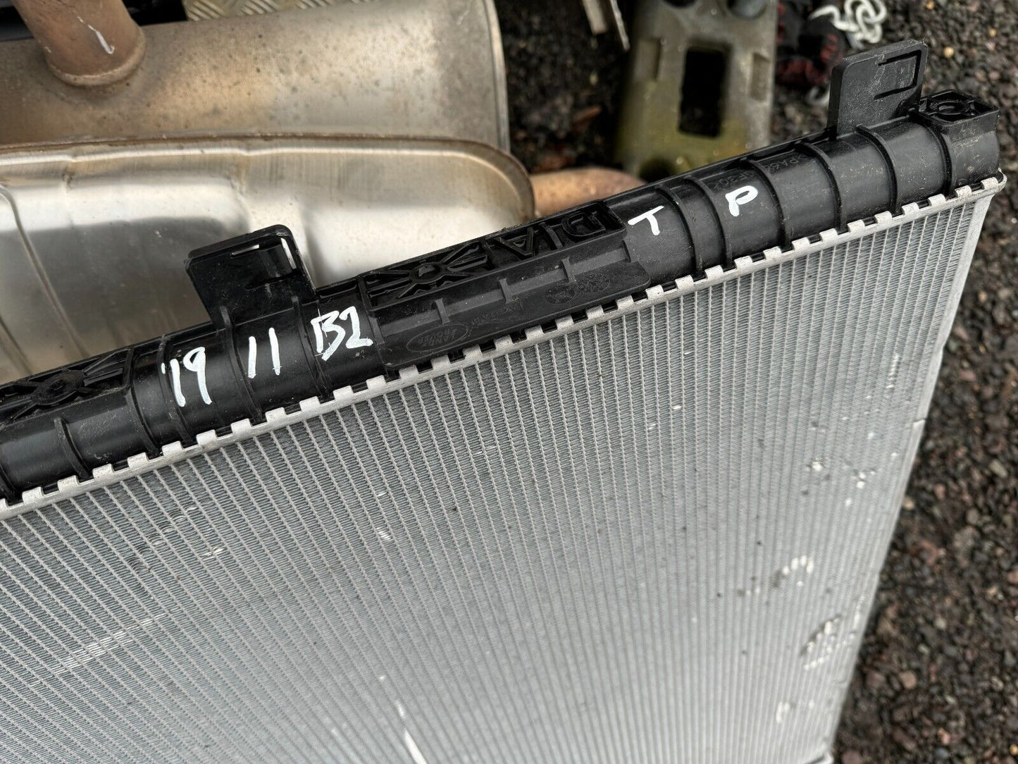 2023 Land Rover Range Rover Radiator