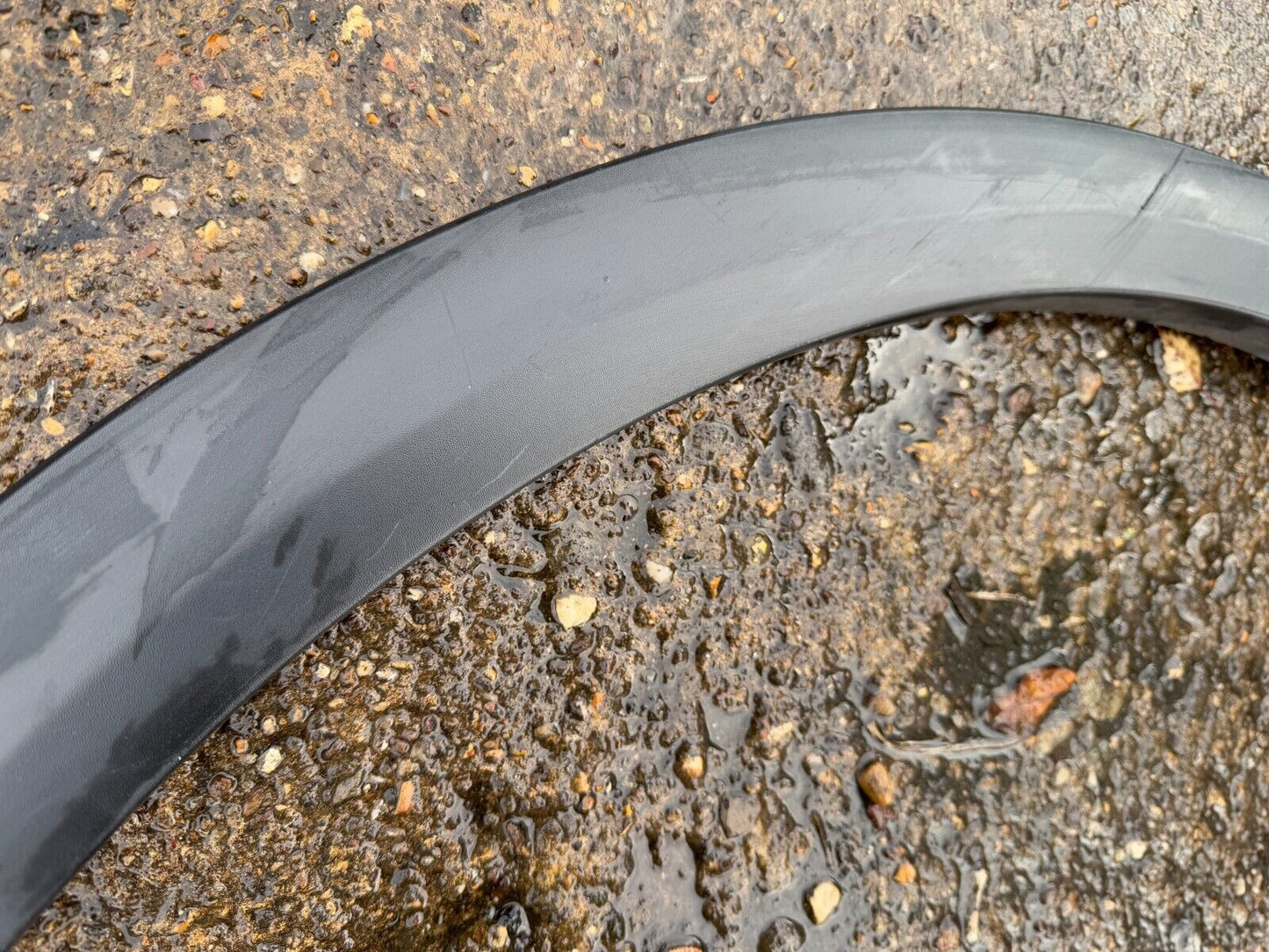 CITROËN DS3 wheel arch trim 9817251277