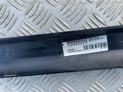 VOLVO S80  / FRONT RIGHT DOOR MOLDING RH/ 30791066