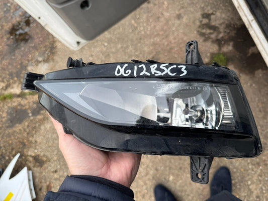 VOLKSWAGEN GOLF MK7 FRONT PASSENGER LEFT FOG LAMP 2019 5G0941661F