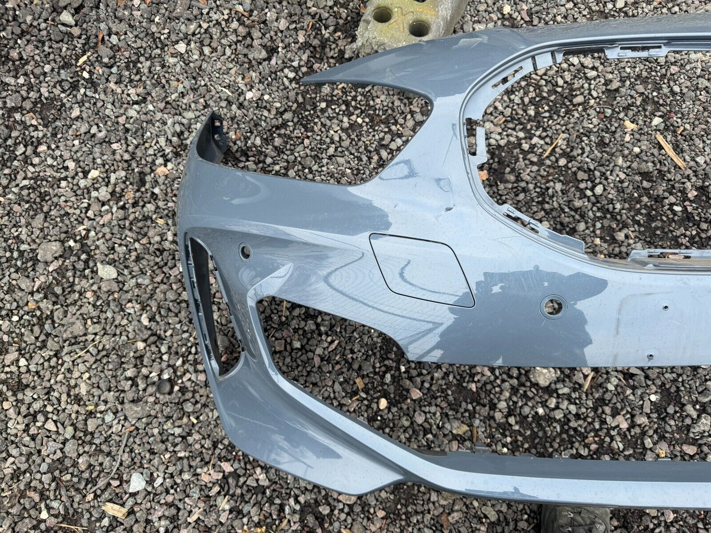 BMW 1 SERIES F40 M SPORT FRONT  TOW EYE COVER 51118070931 GREY INVERT BLUE